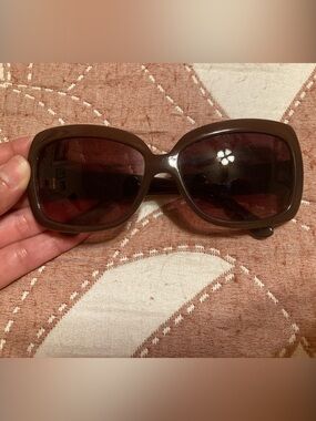 Betsey Johnson Brown Oversized Women’s Sunglasses